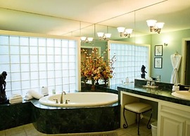 The Sanford House Inn & Spa