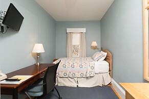 Irving House At Harvard