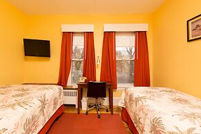 Irving House At Harvard