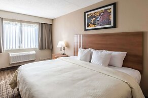 Clarion Inn Harpers Ferry - Charles Town