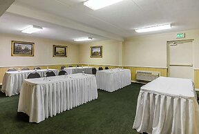 Clarion Inn Harpers Ferry - Charles Town