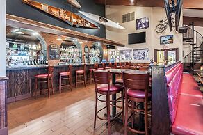 Clarion Inn Harpers Ferry - Charles Town