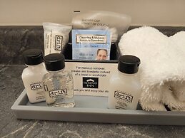 Broadway Inn Conference Center