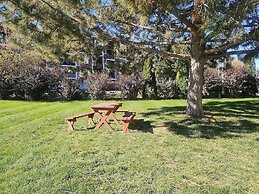 Broadway Inn Conference Center