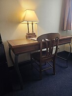 Broadway Inn Conference Center