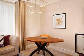 The Ritz-Carlton, Berlin