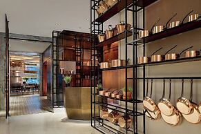 The Ritz-Carlton, Berlin