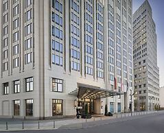 The Ritz-Carlton, Berlin