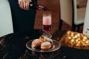 The Ritz-Carlton, Berlin