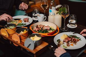 The Ritz-Carlton, Berlin