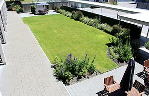 The White Morph - Heritage Collection