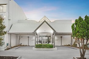 Ciloms Airport Lodge