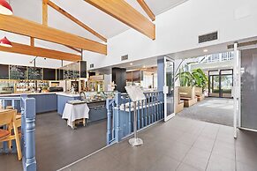 Ciloms Airport Lodge
