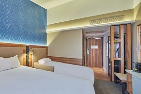 Hôtel l'Elysée Val d'Europe
