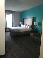 La Quinta Inn & Suites by Wyndham Jamestown