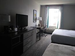 La Quinta Inn & Suites by Wyndham Jamestown