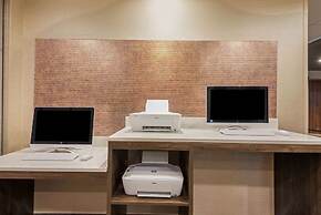 La Quinta Inn & Suites by Wyndham Jamestown