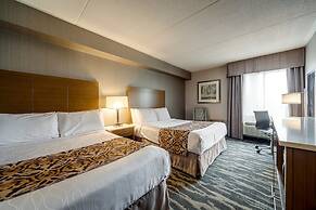 Monte Carlo Inn - Brampton Suites