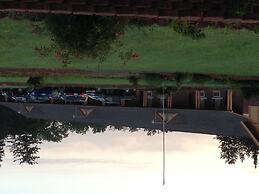 Mark Twain Motor Inn