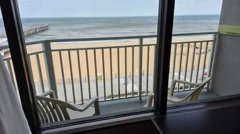 Sandcastle Resort On The Beach