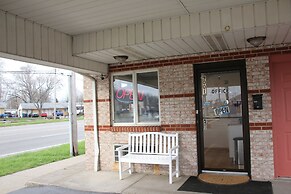 Sterling Inn Niagara Falls near IAG Airport