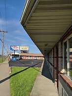 Sterling Inn Niagara Falls near IAG Airport