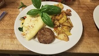 The Stockade Bed and Breakfast