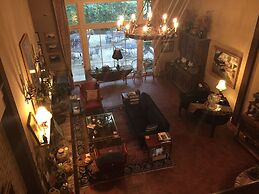 The Stockade Bed and Breakfast