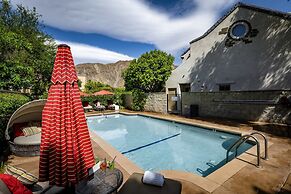 The Chateau at Lake La Quinta