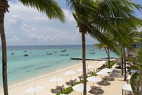 The Reef Coco Beach Resort & Spa- Optional All Inclusive