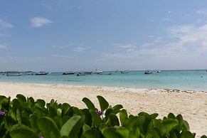 The Reef Coco Beach Resort & Spa- Optional All Inclusive