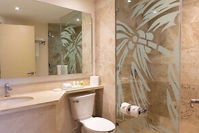 The Reef Coco Beach Resort & Spa- Optional All Inclusive