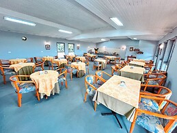 Plaza Inn Week Inn