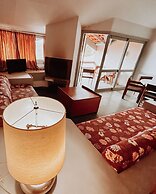 Plaza Inn Week Inn