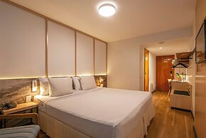 Mirasol Copacabana Hotel