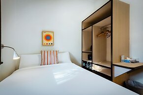 Cremorne Point Manor