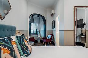 Cremorne Point Manor