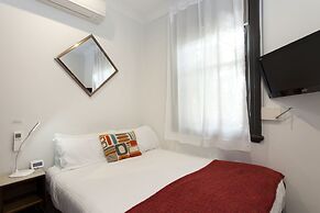 Cremorne Point Manor