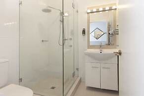 Cremorne Point Manor