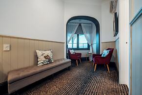 Cremorne Point Manor