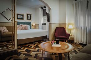 Cremorne Point Manor