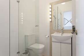 Cremorne Point Manor