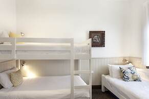 Cremorne Point Manor