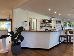 Kellys Beach Resort