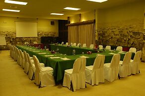 Amboseli Serena Safari Lodge