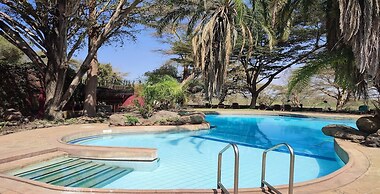 Amboseli Serena Safari Lodge
