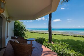 Sea Cliff Resort & Spa