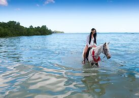 Sea Cliff Resort & Spa