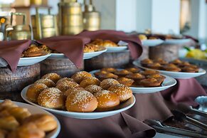 Sea Cliff Resort & Spa