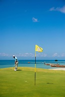 Sea Cliff Resort & Spa